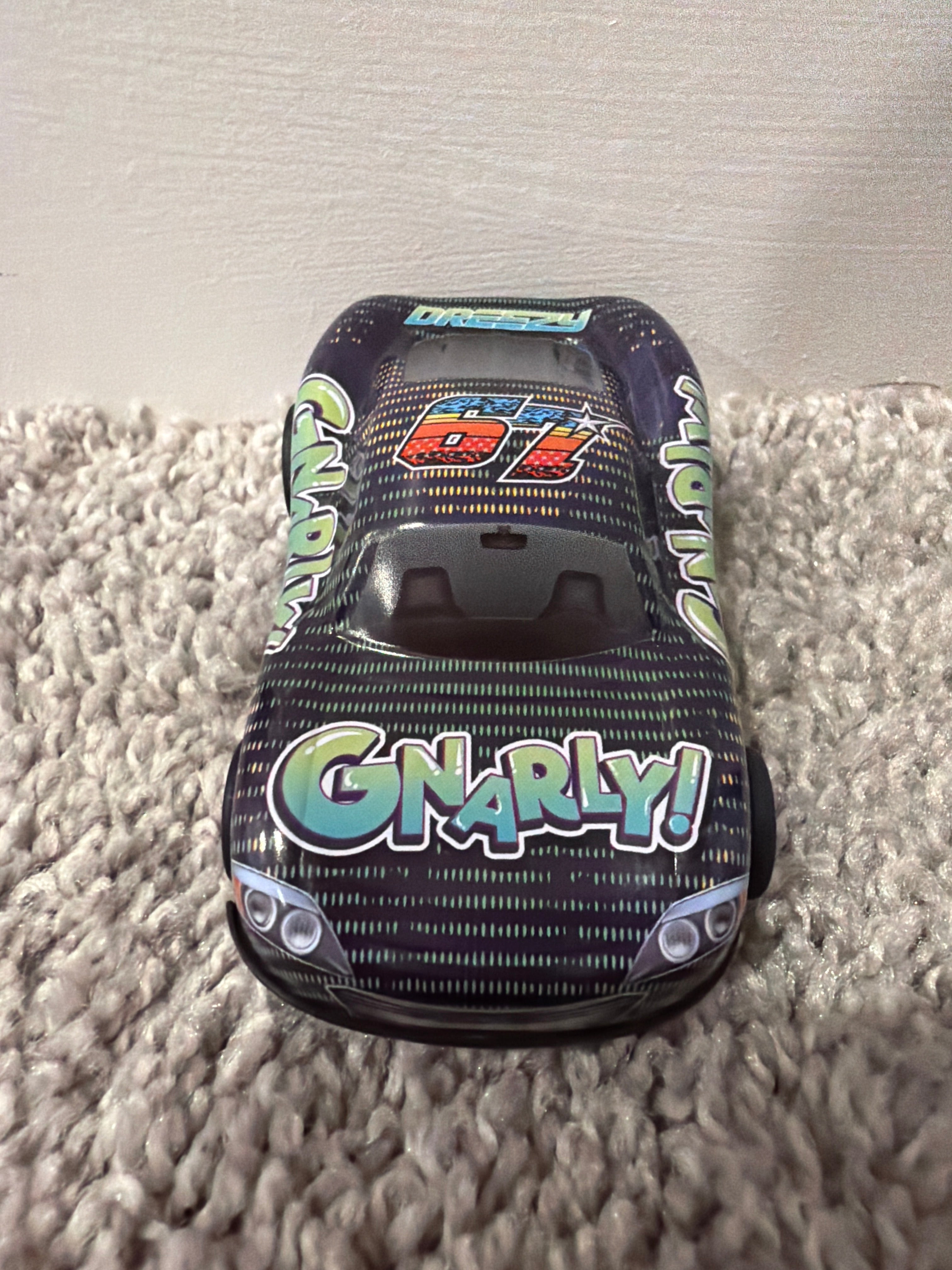 Toy car